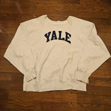 Champion Yale 그레이 맨투맨