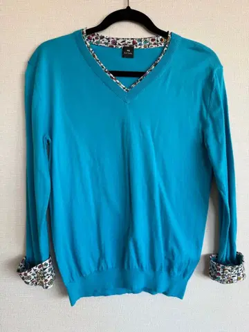 [ 새상품급 ] PS Paul Smith 터콰이즈 V넥 스웨터 M 사이즈