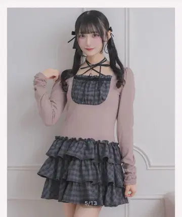 pium 라운드 프릴 티어드 리브 원피스