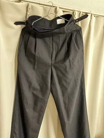 유나이티드 애로우즈 구르카 팬츠