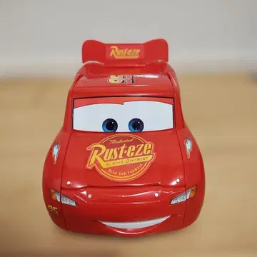 토미카 카즈 토미카 토네이도 슈터로 변신! 라이트닝 맥퀸