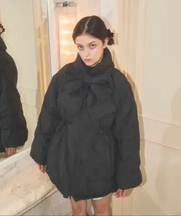 Lovilyn 2way 머플러 포함 에코 다운 자켓 블랙