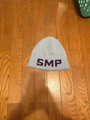 그레이 SMP 로고 니트 모자