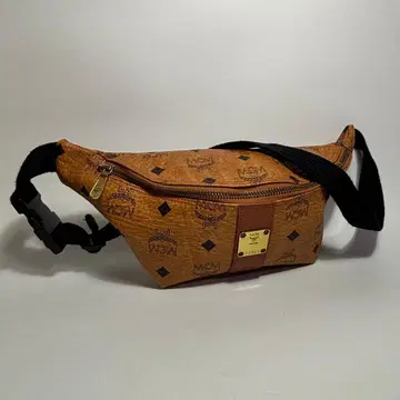 MCM Visetos 바디백