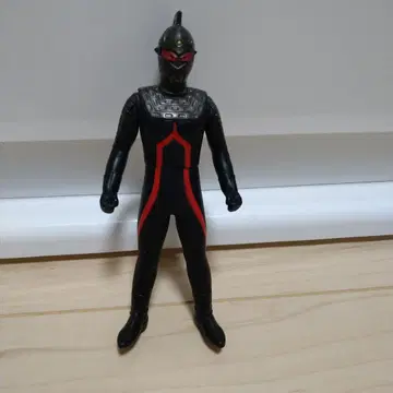 울트라맨 500 시리즈 세븐 다크 소프트 비닐