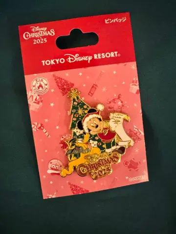미사용 새상품 크리스마스 디즈니 핀 배지 2025