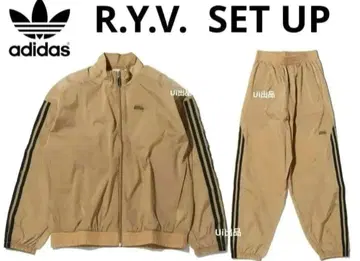 아디다스 오리지널 BLACKPINK LISA 착용 모델 셋업