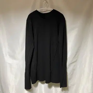 아티팩트 봄버 히트 티셔츠 블랙