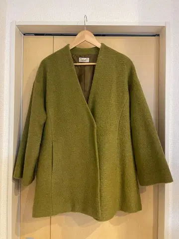 SENSE OF PLACE 올리브 그린 아우터 자켓