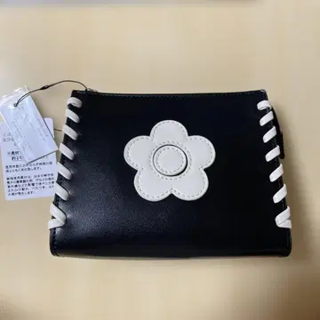 마리콴트 파우치