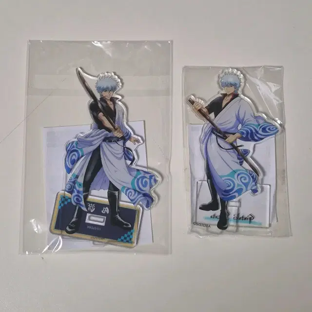 은혼 긴토키 아크릴스탠드 2개 일괄