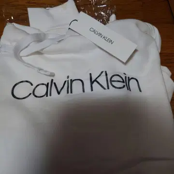 캘빈 클라인 화이트 후드티