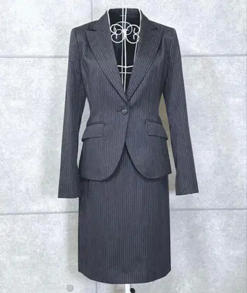 새상품급 COMM CA ISM 스커트 수트 상하의 셋업 M S