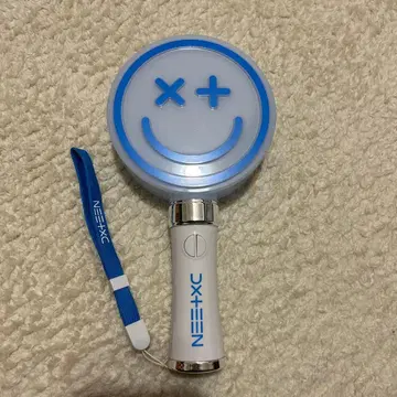 DXTEEN 응원봉 초기