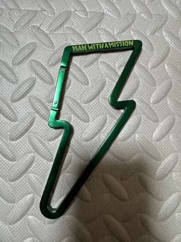 MAN WITH A MISSION 번개형 키링