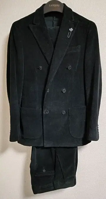 LARDINI 코듀로이 더블 수트 블랙 44
