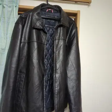 TOMMY HILFIGER 블랙 가죽 자켓