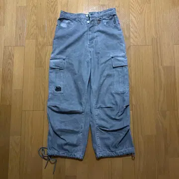 계속 한밤중이면 좋을 텐데 데님 카고 팬츠