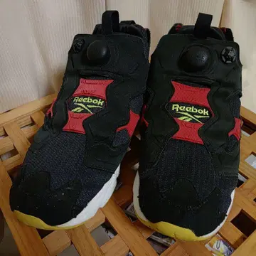 펌프 퓨리 Reebok Instapump Fury 블랙/빨간색 리복