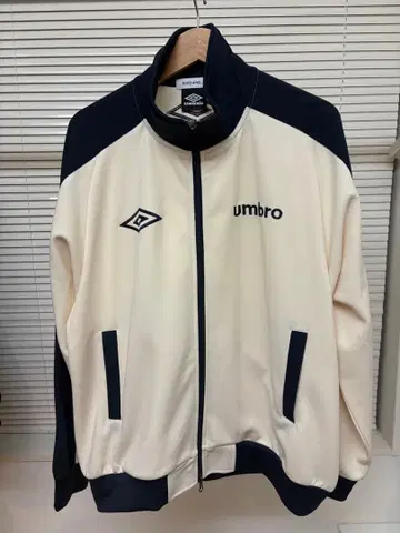 엄브로 니코앤드 트랙 자켓