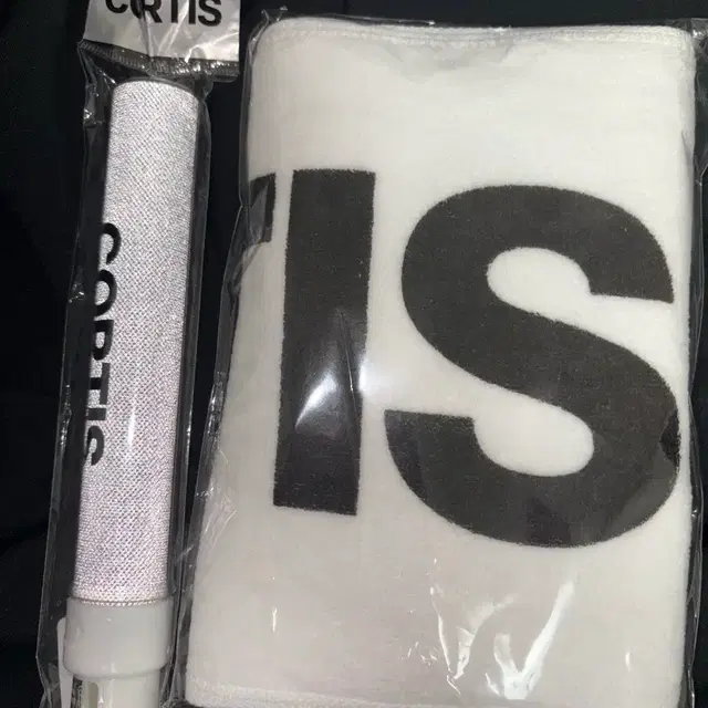 코르티스 타올 + 임시응원봉 양도 (수수료 포함)