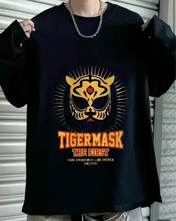 타이거 마스크 T셔츠 오버 사이즈 블랙