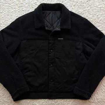 리버서블 캘빈클라인 트래커 자켓 보아 퀼팅 L