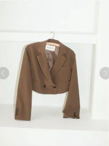 [ Ray BEAMS ] 크롭 자켓