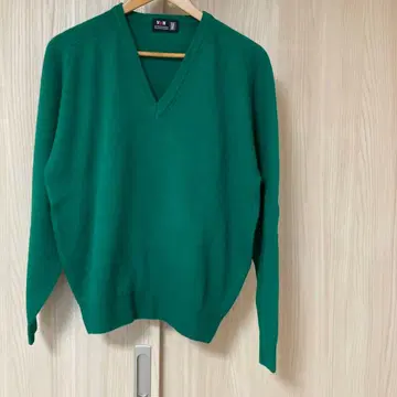 vanjacket V넥 스웨터