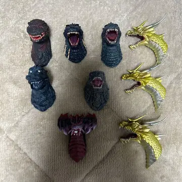 제일복권 고질라 몬스터 헤드 마그넷 9개 묶음 판매