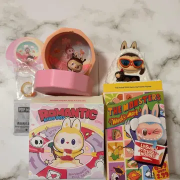 POP MART romantic RINGBox wacky Mart