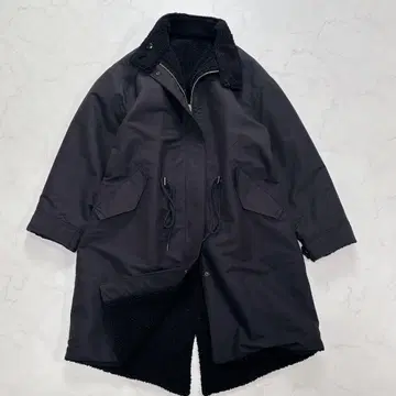 BEAUTY&YOUTH 리버서블 보아 코트 블랙 드로 코드 S