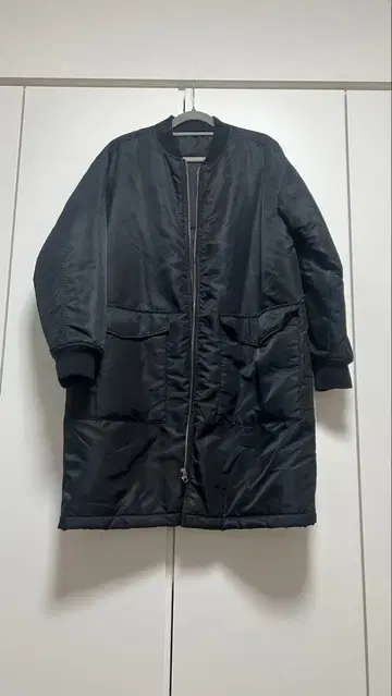 MA-1 스타일 블랙 자켓