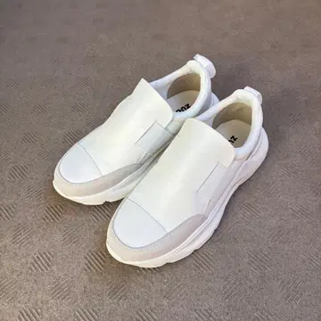 [ 새상품 ] ZUCCA 벨티드 스니커즈 LIGHT 신발 화이트 25cm