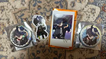 CR 몬도 mondo 캔뱃지 폴라로이드 스티커