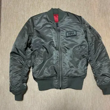 ALPHA INDUSTRIES MA-1 플라이트 자켓 올리브 그린
