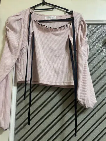 더블 리본 메로우 프릴 티셔츠 핑크 pium