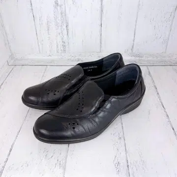 새상품급 아킬레스 솔보 카빙 슬립온 가죽 사이드 고어 24.5cm