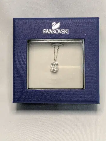 SWAROVSKI 스와로브스키 크리스탈 펜던트 목걸이