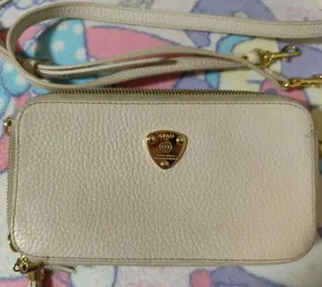 ATAO 베이지 가죽 숄더백