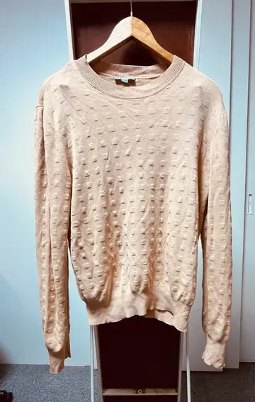 COS 살몬 핑크 니트 스웨터 S