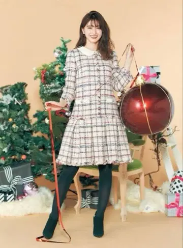 체스티 트위드 체크 무늬 원피스