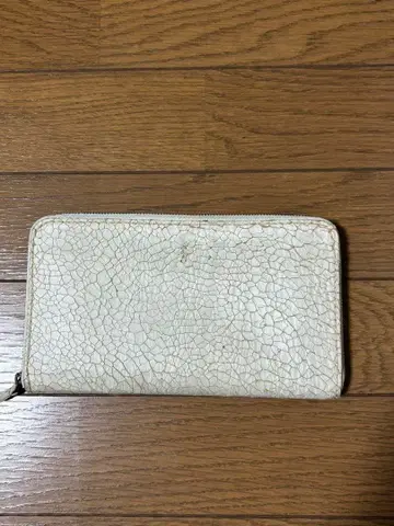 레어템 HENRY BEGUELIN 엔리 베글린 장지갑