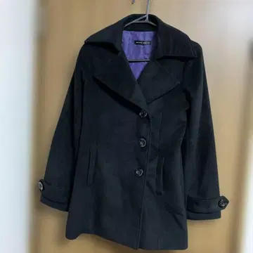 JAYRO 화이트 블랙 코트