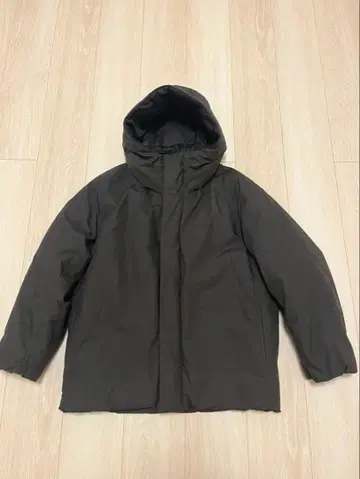 UNIQLO U 퍼프 테크 볼륨 후드티