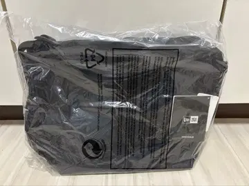 NEW ERA 숄더백 블랙 9L