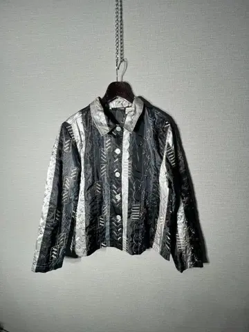 [ 새상품급 ] 프렌치 런드리 실버 그레이 자켓 L 사이즈