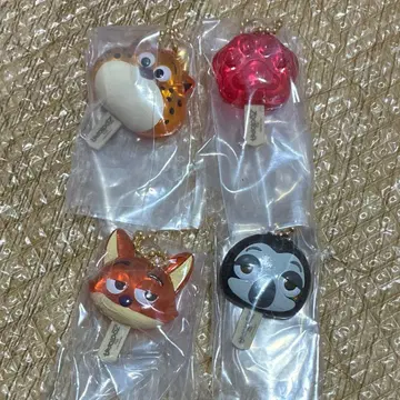 주토피아 가챠가챠 4개 세트