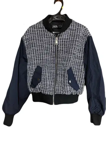 ZARA 봄버 자켓 네이비/화이트
