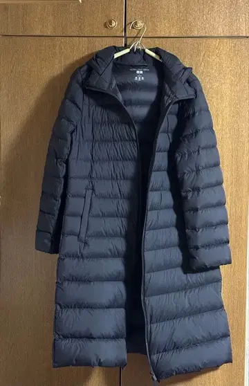 유니클로 다운 롱 코트